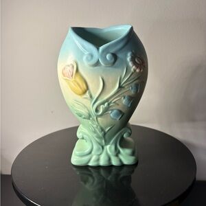 Hull Pottery Bow Knot Egg Shaped Vase USA Pastels Blue Green Easter Decor